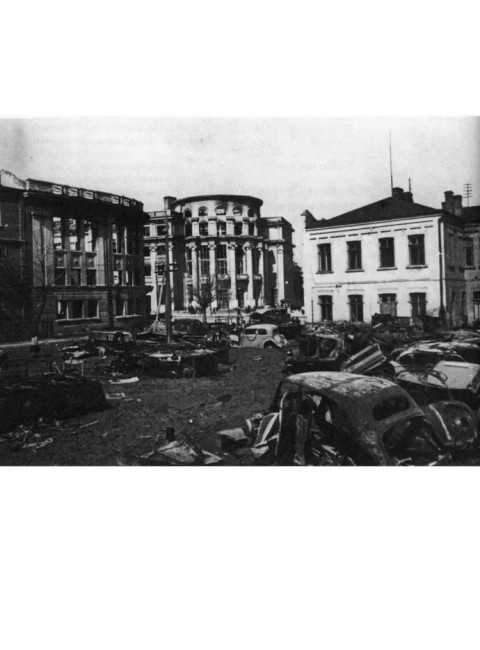 Чудо на Востоке. Западные военкоры рассказывают. 1941-1945. Нарочницкая Н.А.